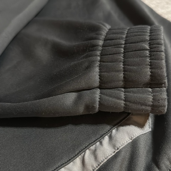 Adidas Mens Medium Grey Hoodie with Zipper - Picture 7 of 7